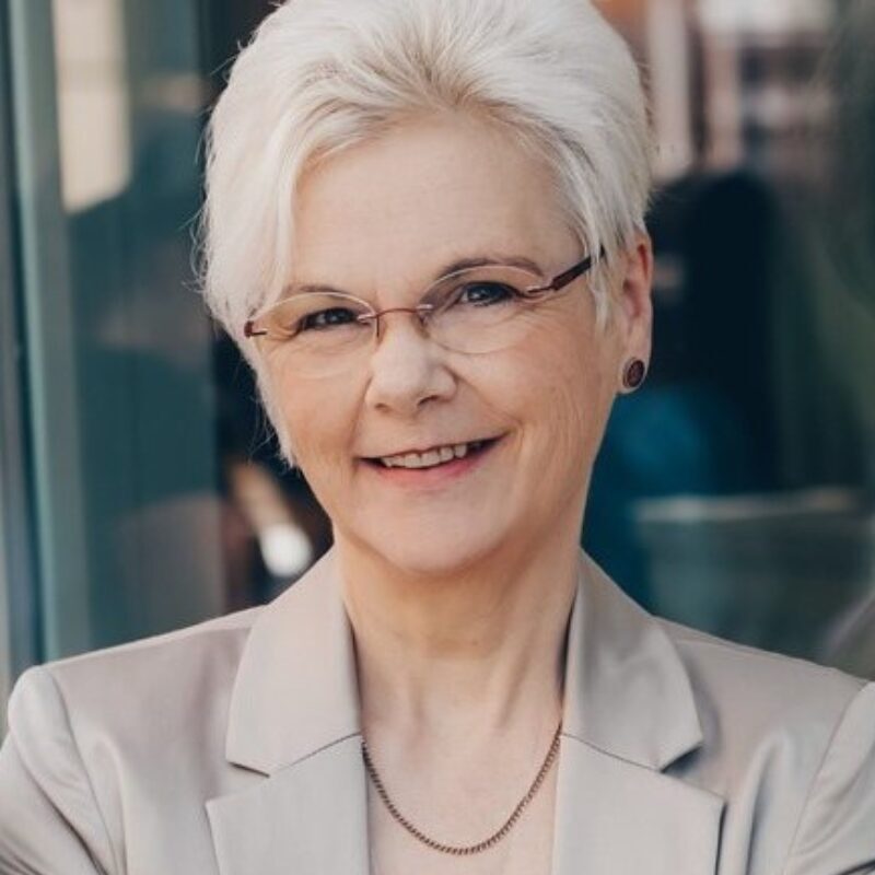 Sabine Eck bei FRAUEN kaufen bei FRAUEN